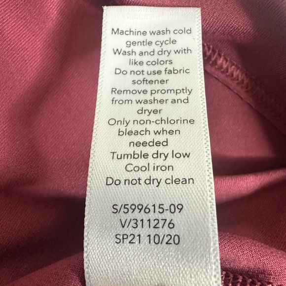 Athleta Nitro tank top size extra small maroon color - Picture 5 of 5
